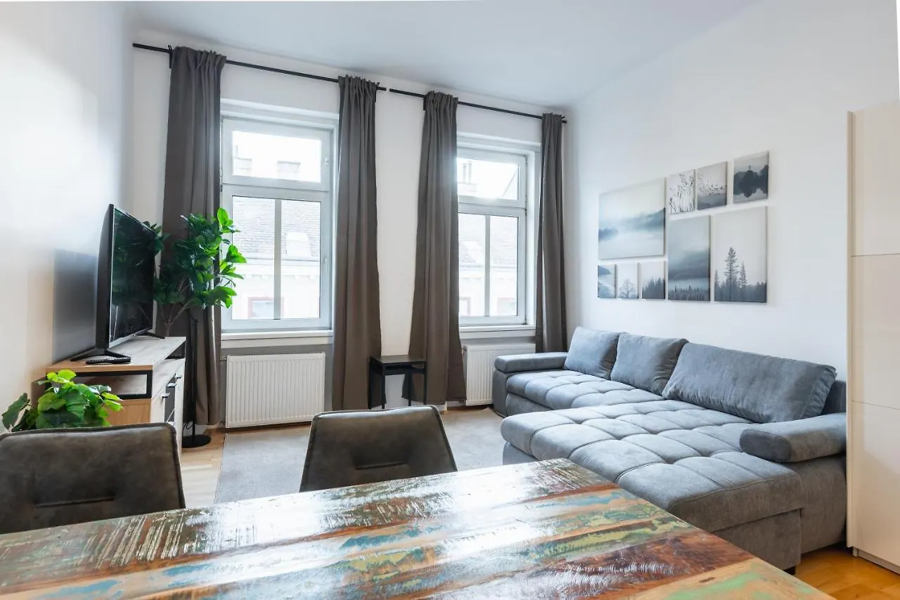 Cozy Apartment Steps Away From Subway Station Wien Österreich